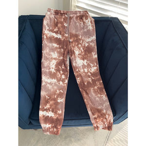 Women’s wild sky’s tie dye joggers